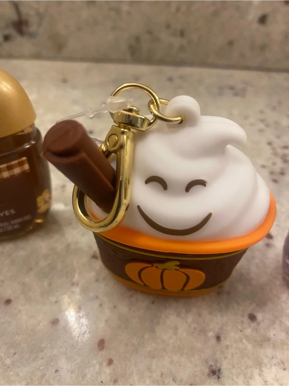 Bath & Body Works set - pumpkin latte hand gel holder bag Cham & 2 hand gels NWT